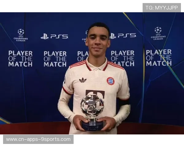 穆西亚拉连过两人后禁区内分球:一脚撬动战局的艺术 穆西亚拉连过两人后禁区内分球:一脚撬动战局的艺术